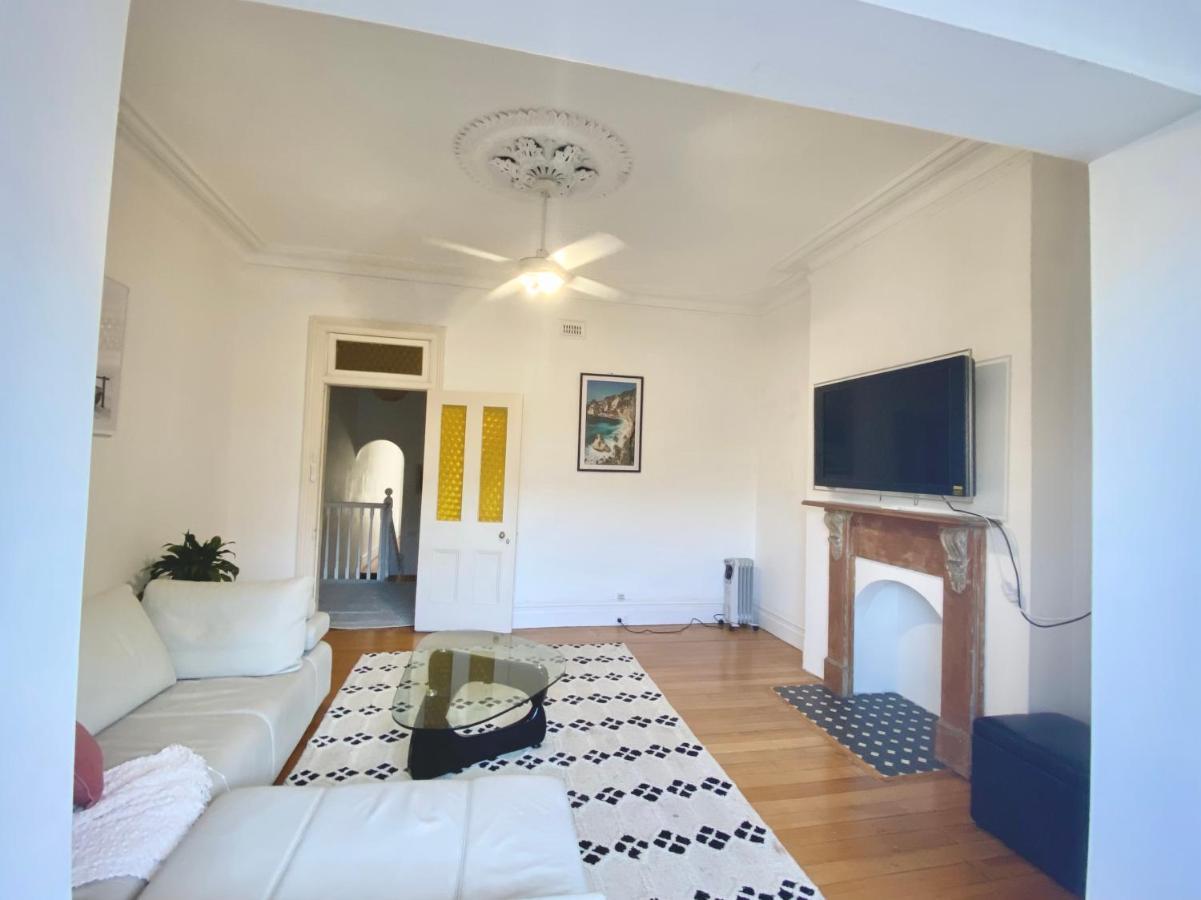Sunny Apartment In Surry Hills ซิดนีย์ ภายนอก รูปภาพ